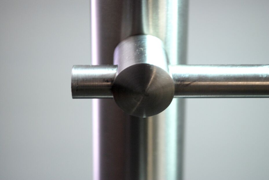 Horizontal Rod Design - Image 13