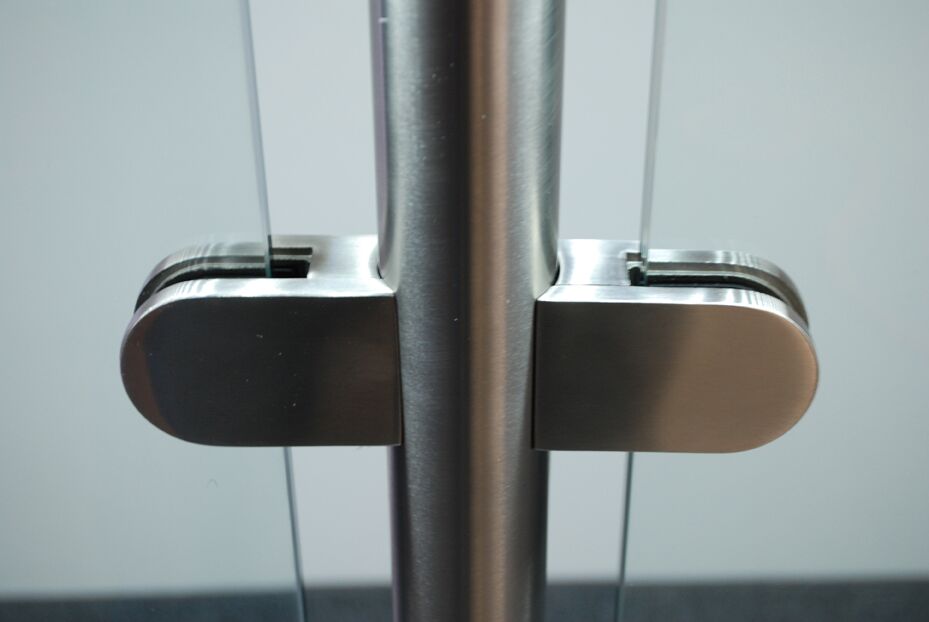 Glass Clamp Fitting Design - Image 6