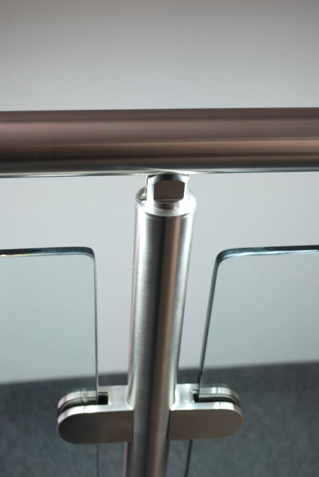 Glass Clamp Fitting Design - Image 2